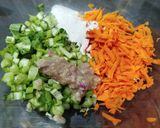 Foto langkah ke 3 dari resep Bakwan Batang Sawi.