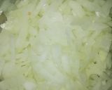 Foto del paso 1 de la receta: Fritada de pimiento y cebolla