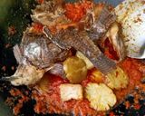 Foto langkah ke 6 dari resep Ikan Nila goreng jengkol balado.
