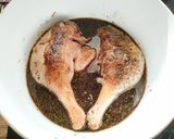 Udka gęsie z suszonymi śliwkami krok przepisu 3 zdjęcie
