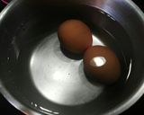 Foto del paso 2 de la receta Croquetas de espinacas, huevo duro y piñones