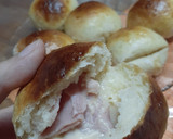 Foto del paso 8 de la receta: Pancitos de leche con dulce de leche y otros con jamón y queso, una bomba!!
