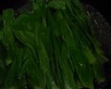 Foto langkah ke 1 dari resep Sayur Pakcoy Bawang Putih.