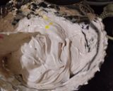 Foto langkah ke 3 dari resep Cupcake coklat.