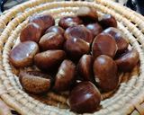 Foto del passaggio 1 della ricetta Le caldarroste di Mari Na🌰