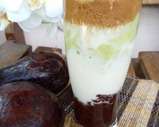 Avocado Dalgona Coffee - Step 5