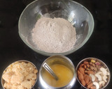 ராகி நட்ஸ் லட்டு (Ragi Nuts laddu recipe in tamil) ரெசிபி ஸ்டேப் 2 புகைப்படம்