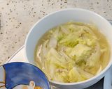 Hình bước làm 3 của món Cơm nhà: cá bạc má rán, canh cải thảo, chuối xéo