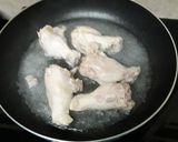 รูปขั้นตอนการทำที่ 1 ของ แกงไก่ผัดแห้ง
