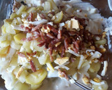 Foto del paso 4 de la receta: Patatas con bechamel, bacon y huevo duro