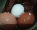 A picture of step 2 of Hard boiled egg chicks.