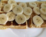 A picture of step 4 of Sweet waffles.