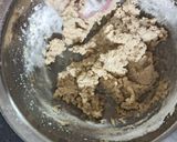 A picture of step 3 of Wheat flour chocochips cookies.