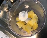Une image de l'étape 2 de Bœuf juste saisi aux arachides, fruits et gingembre.