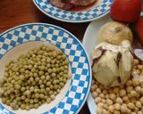 Foto del paso 2 de la receta: Chuletas de chancho al disco con delicias