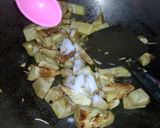 A picture of step 2 of Jackfruit curry in my style.