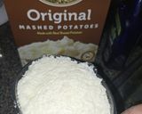 A picture of step 3 of (Crock-Pot) Golden Loaded Mashed Potatoes.