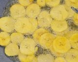 A picture of step 1 of Egg & Plantain Frittata.