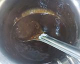 A picture of step 2 of Pista custard pudding with almond chocolate pudding.