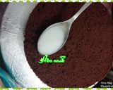 A picture of step 9 of Chocolate Cake.