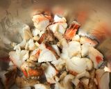 A picture of step 1 of Lobster Rolls.
