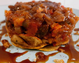 Foto del paso 7 de la receta: Timbal de patatas y pisto con butifarra negra y blanca
