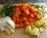 Foto del paso 1 de la receta: Puré sabroso de zanahorias con cúrcuma y nuez moscada