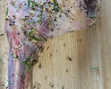 Foto del paso 3 de la receta: 🇪🇸 Paletilla de cordero al horno al estilo clásico 🇪🇸