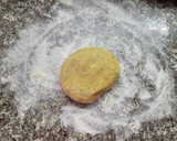 Foto del paso 3 de la receta: Galletitas crocantes de garbanzo y queso