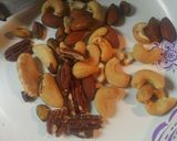 A picture of step 2 of Leftover London Broil Salad.