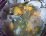 A picture of step 9 of Simmered Pumpkin and Chicken Thighs in Broth.