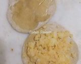 A picture of step 5 of Aloo bhare Parathe.