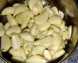 लहसूनी पुलाव (Lahsuni pulao recipe in hindi) रेसिपी चरण 2 फोटो