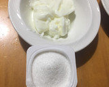 Foto del paso 2 de la receta: Bizcocho de yogur y limón