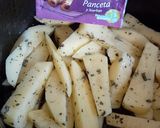 Foto del paso 1 de la receta: Papas fritas con salsa cheddar saborizada con panceta