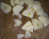 Foto langkah ke 2 dari resep 4. Seblak kerupuk basah.