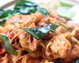 รูปขั้นตอนการทำที่ 1 ของ ต้มยำกุ้งผัดแห้ง