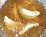 A picture of step 5 of Mawa Gujiya.