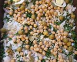 A picture of step 1 of Bacalhao punheta.