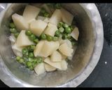 A picture of step 1 of Potato wraps.