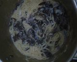 Foto langkah ke 4 dari resep One pot creamy angel hair with mushrooms.