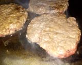 Foto del paso 4 de la receta: "Hamburguesas Caseras con fritas" 😋😋😋