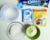 Foto langkah ke 3 dari resep Oreo Matcha Chocolatos Pudding.