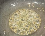 A picture of step 2 of Tricolour Pulao.