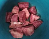 Foto langkah ke 1 dari resep Kolak Gadung Ungu.