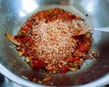 A picture of step 4 of Dhaba style healthy tasty masaledar drumstick sabji.