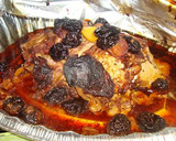 Foto del paso 7 de la receta: Lomo relleno frutos secos con chile colorado