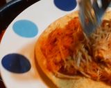 Foto del paso 5 de la receta: Tostadas de pierna