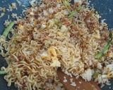 Foto langkah ke 5 dari resep Nasi Goreng Magelangan.