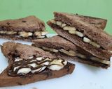 Foto langkah ke 4 dari resep Roti pisang coklat.